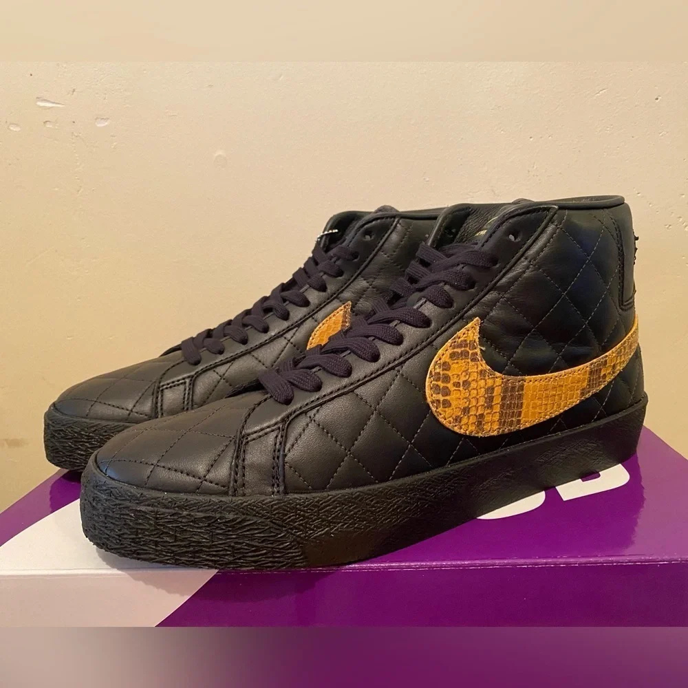 NIKE SB ZOOM BLAZER MID QS
